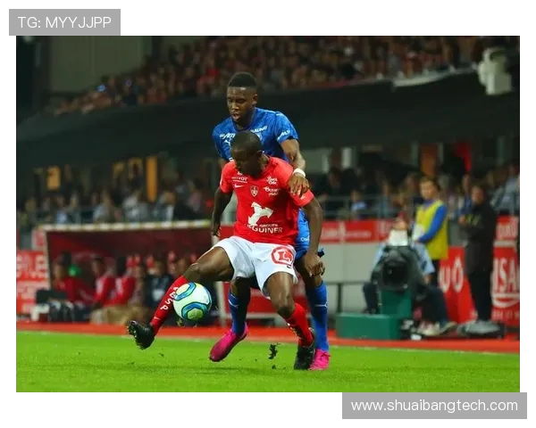 法甲进攻战术调整实录:教练临场变化的策略复盘 法甲进攻战术调整实录:教练临场变化的策略复盘