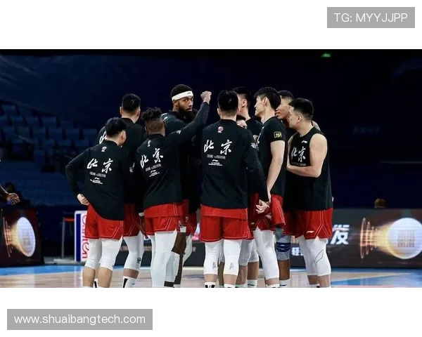 CBA上海客场挑战深圳,两队争夺季后赛关键席位 CBA上海客场挑战深圳,两队争夺季后赛关键席位